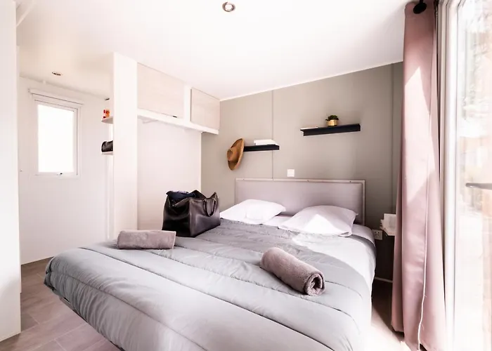 Les Sables D'or キャンプ場 4*