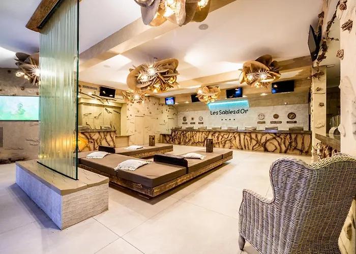 Les Sables D'or مكان تخييم